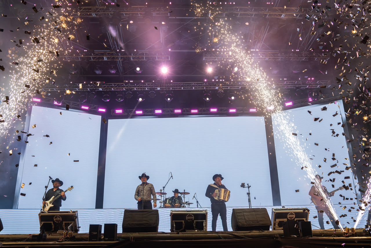 Herencia de Grandes se presenta en la Feria Internacional del Arte Efímero y de la Dalia